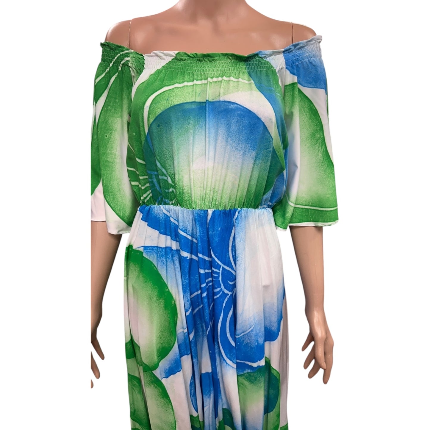 (Size 18) Hand-painted Petal Sleeves Dress