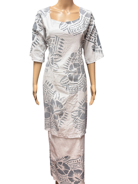 (Size 20) Hand-Painted White Puletasi