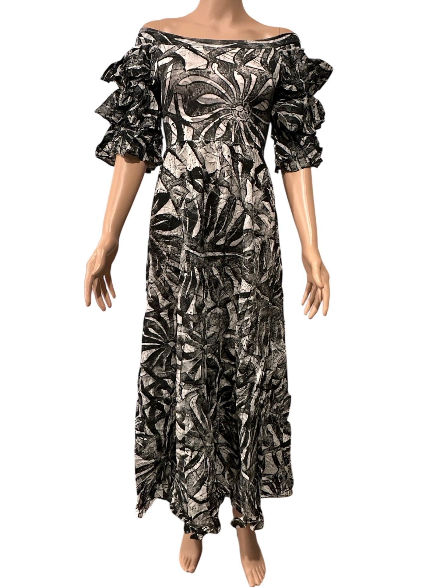 (Size 10) Hand-Painted Triple-Flare Sleeved Dress