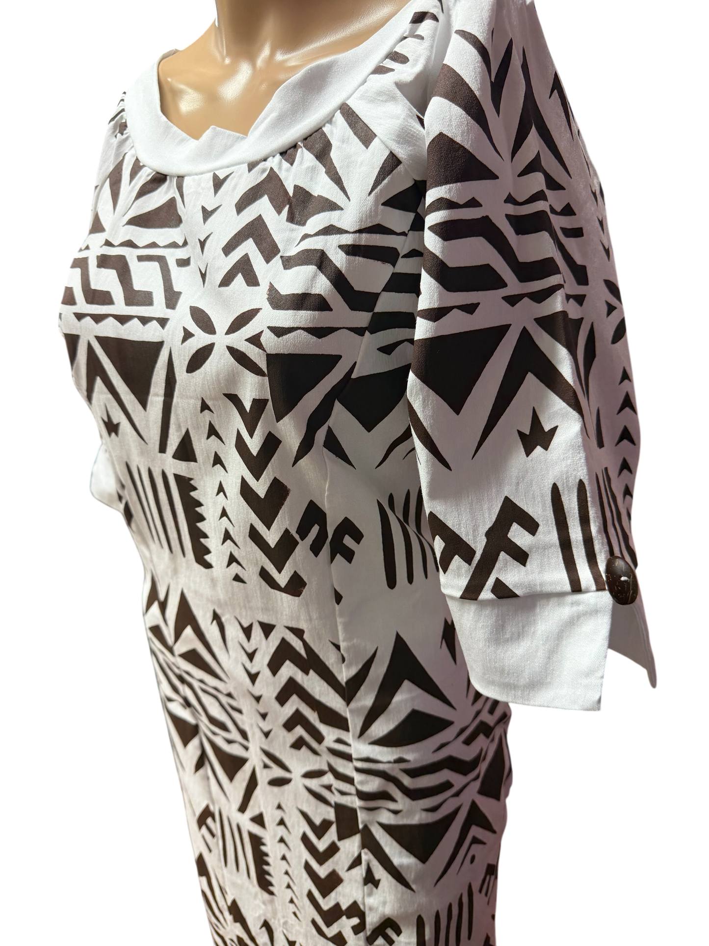 (Size 14) Hand-Painted White Puletasi