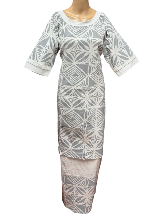 (Size 20) Hand-Painted White Puletasi