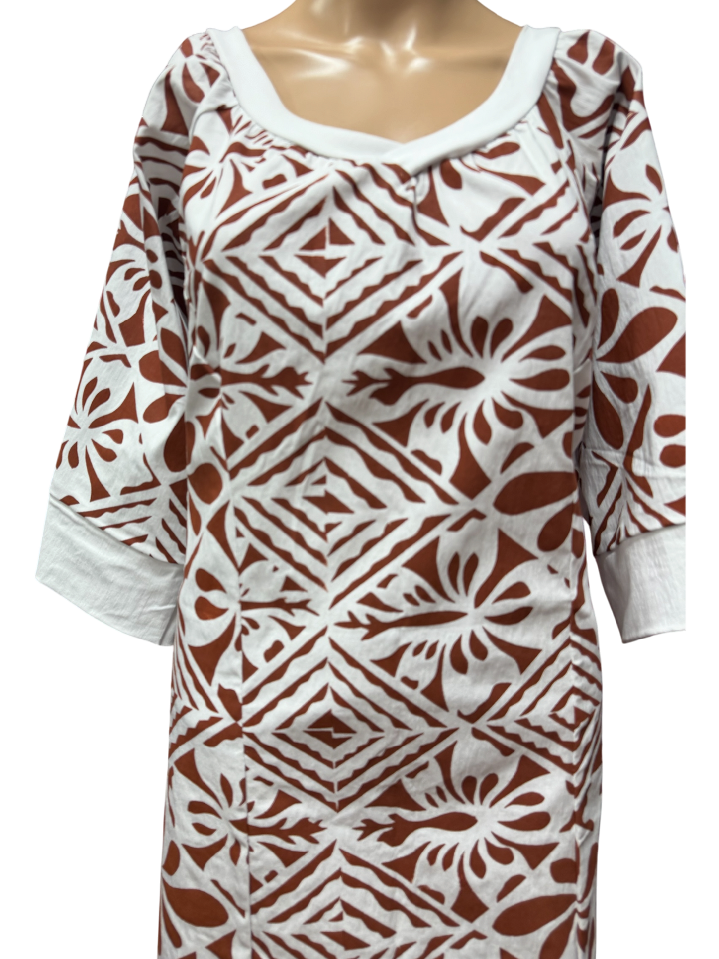 (Size 22) Hand-Painted White Puletasi