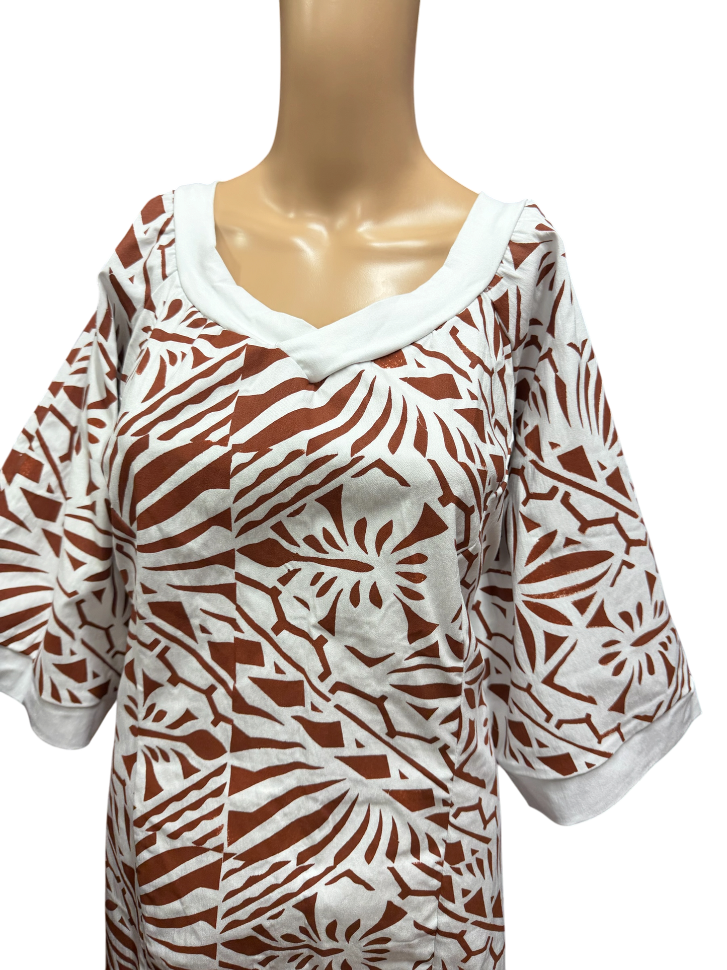 (Size 22) Hand-Painted White Puletasi